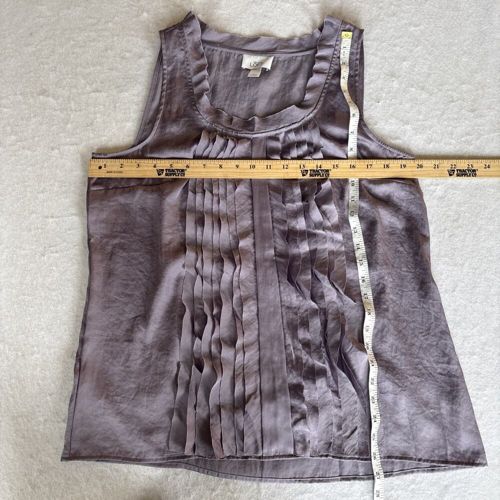 LOFT Ann Taylor Silky Lavender Ruffle Front Sleeveless Blouse Sz L Classic Work - Picture 8 of 9